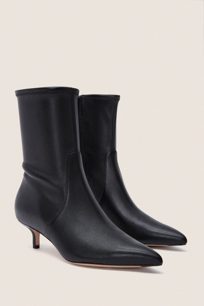 Black Lisa 45 Stretch Boots